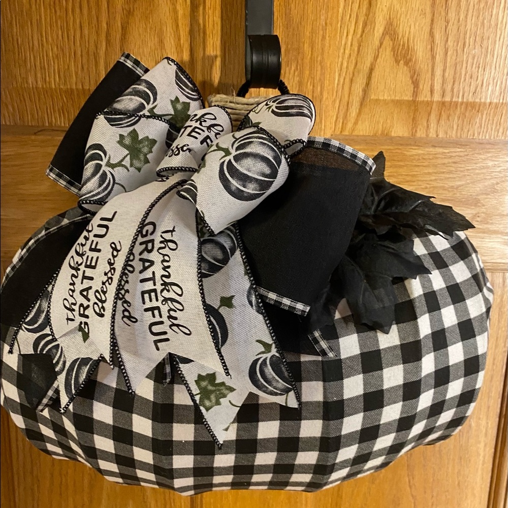 Buffalo plaid 3D pumpkin door hanger